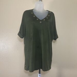 Simply Noelle Women’s Green Size L Blouse